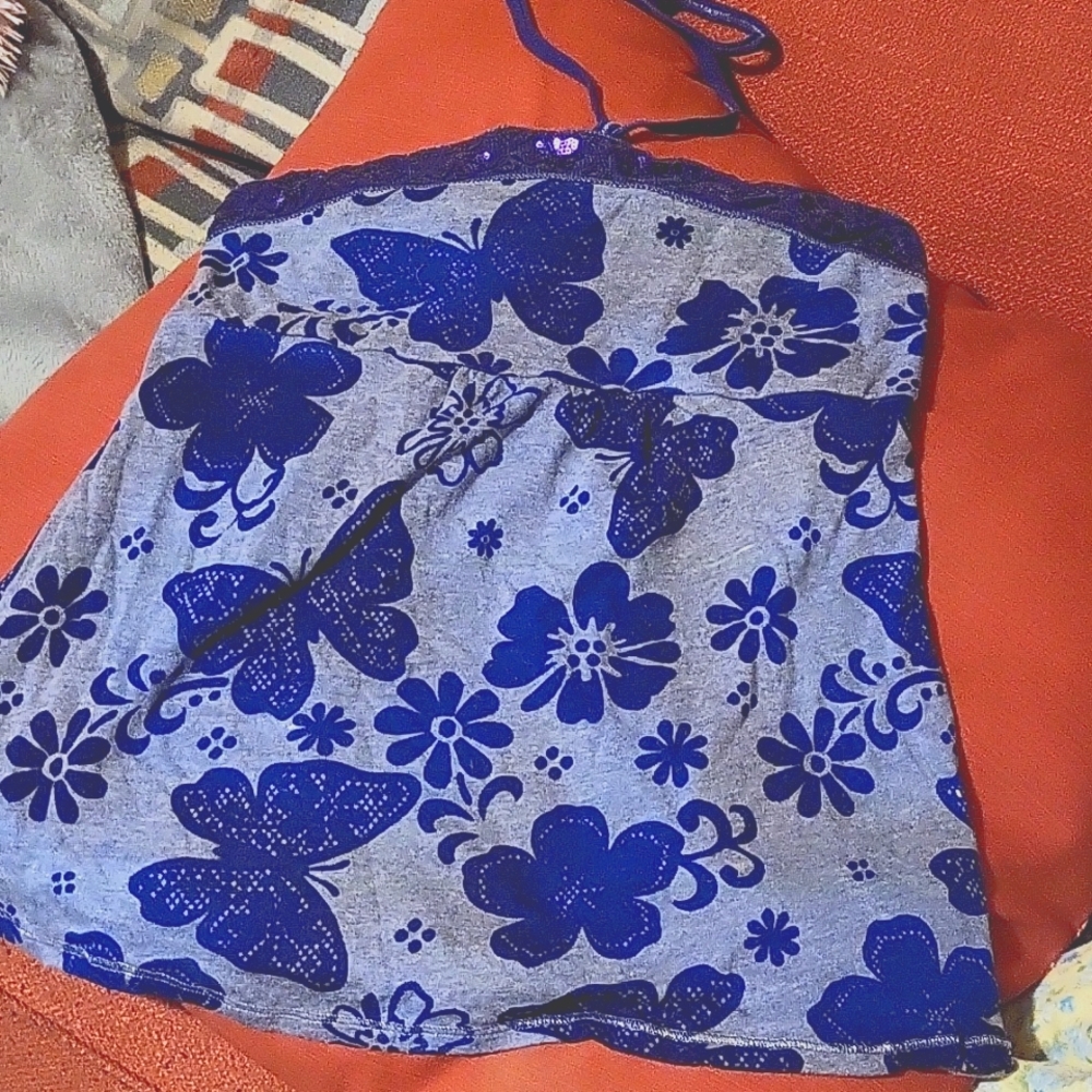 Halter top